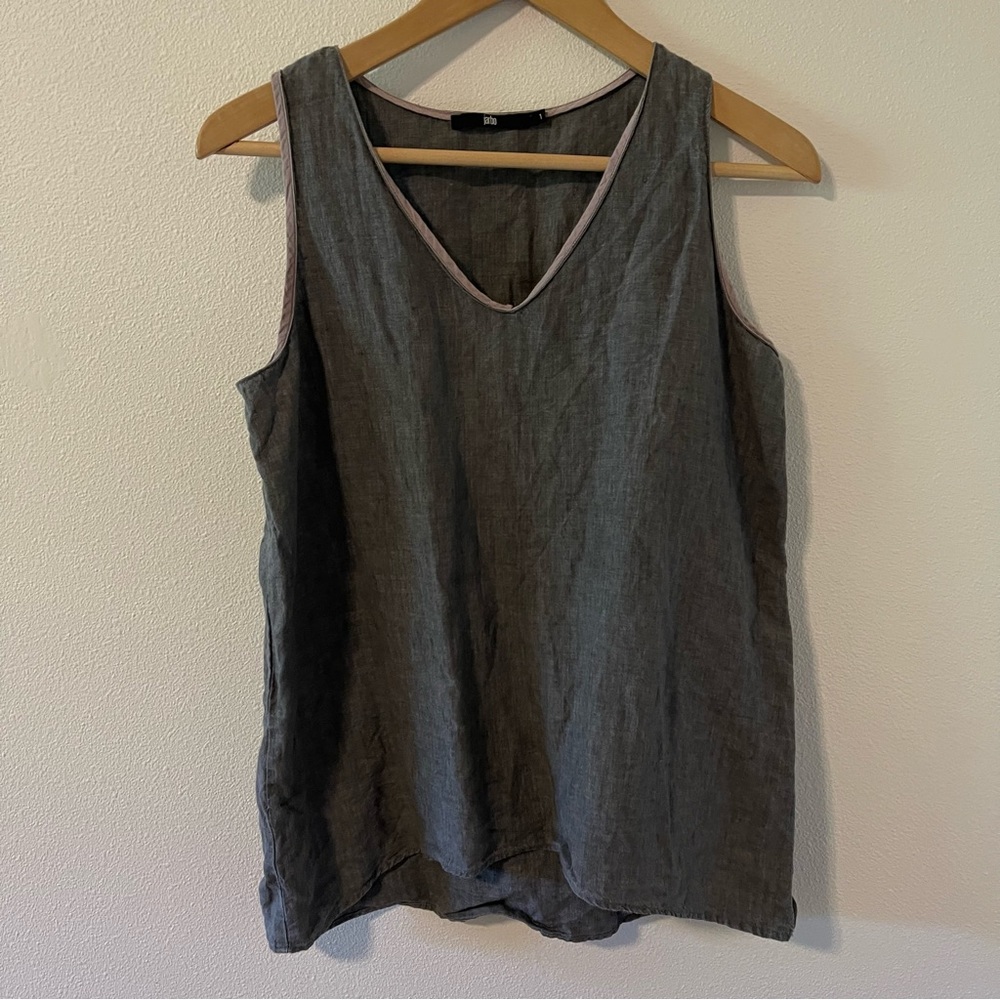 Jarbo Linen Sleeveless Tank Top V Neckline Gray Lagenlook-1/Small
